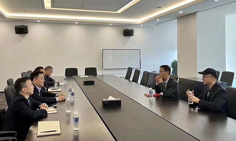 趙亮拜訪(fǎng)中偉新材料公司工程部總經(jīng)理袁文生
